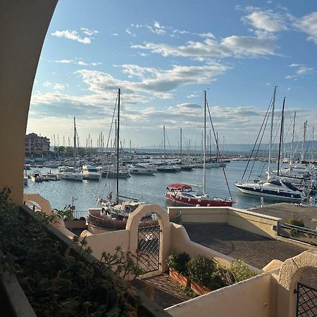 Al Porticciolo Appartement Múggia Buitenkant foto