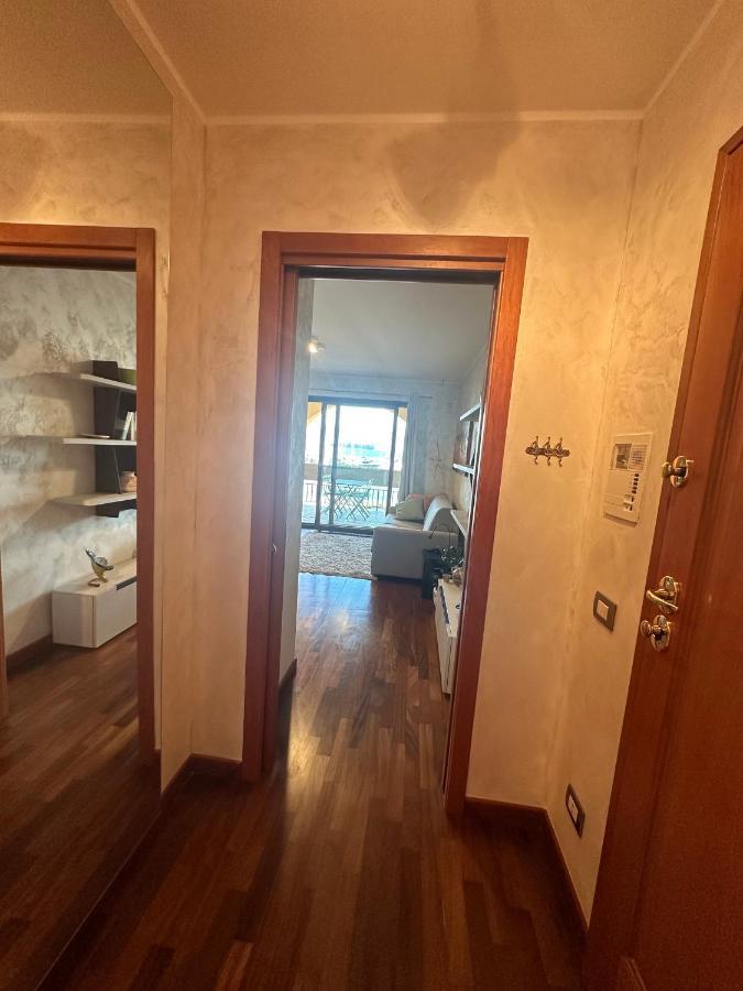Al Porticciolo Appartement Múggia Buitenkant foto