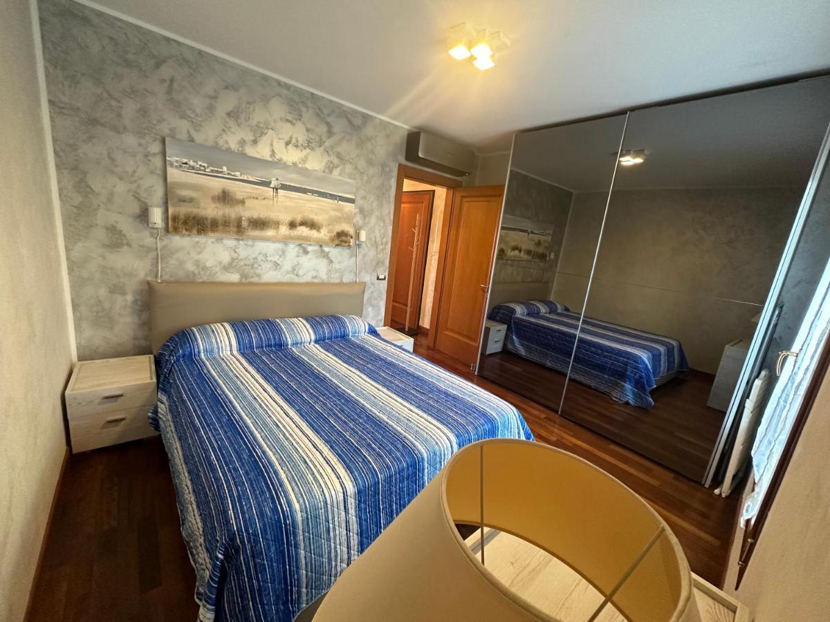 Al Porticciolo Appartement Múggia Buitenkant foto